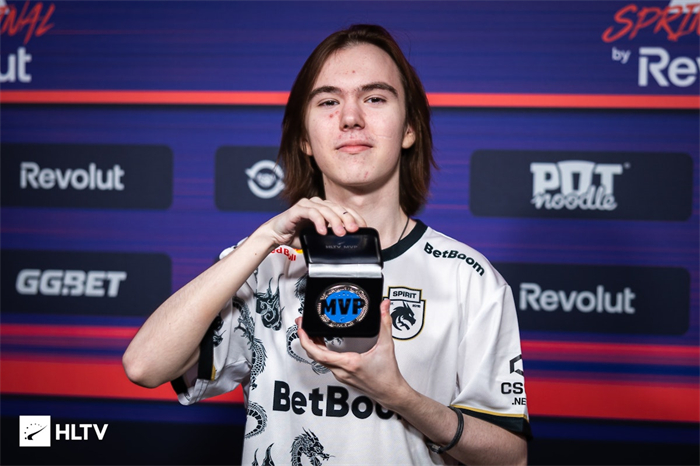 朱凯谈到 Invictus Gaming 教练：他在原则上有问题，我对Daeny的印象不好