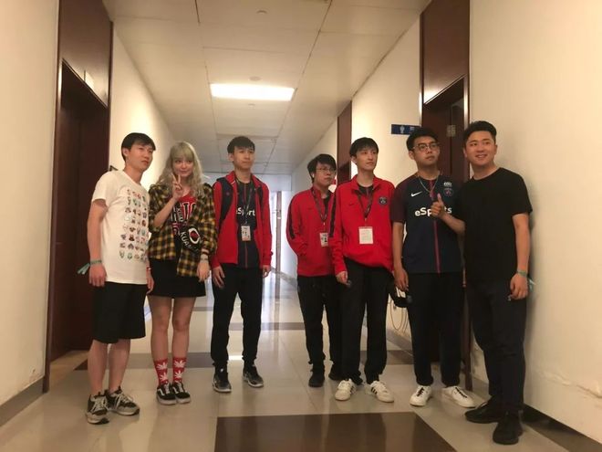 VRS Virtuoso 命名的团队保证获得 2025 年 StarLadder 布达佩斯 Major 资格