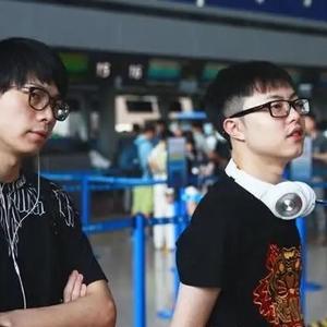 Ale：所有人都需要回放录像看看怎么输的